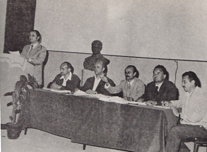 Mujo Hodzic (cetvrti s desna) na sjednici Skupstine opstine Celinac 5. maja 1962.  kojom predsjedava Rajko Kuzmanovic